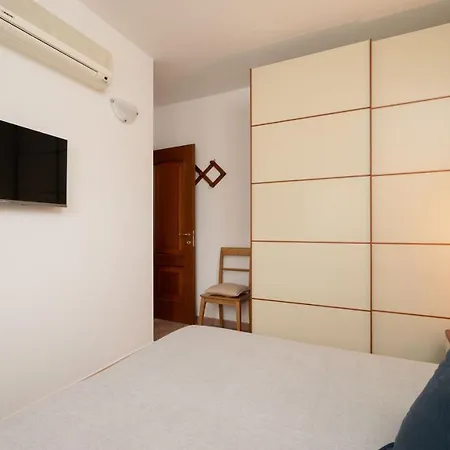 Casa Adriana By Klodge Apartament